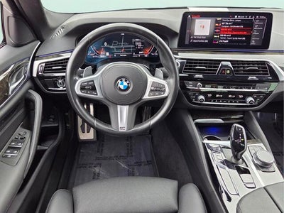 2023 BMW 530i 530i