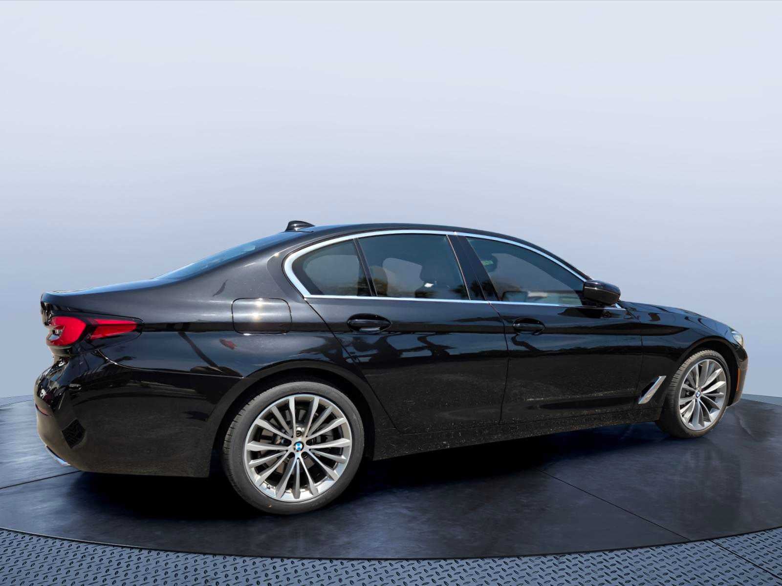 2023 BMW 530i 530i