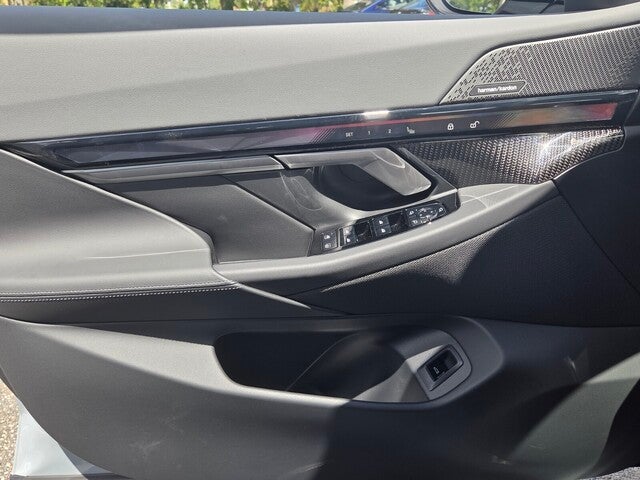 2027 BMW 530i xDrive 530i xDrive
