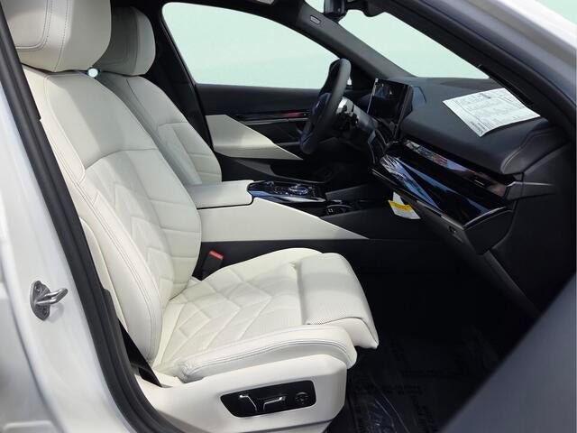 2027 BMW 530i xDrive 530i xDrive