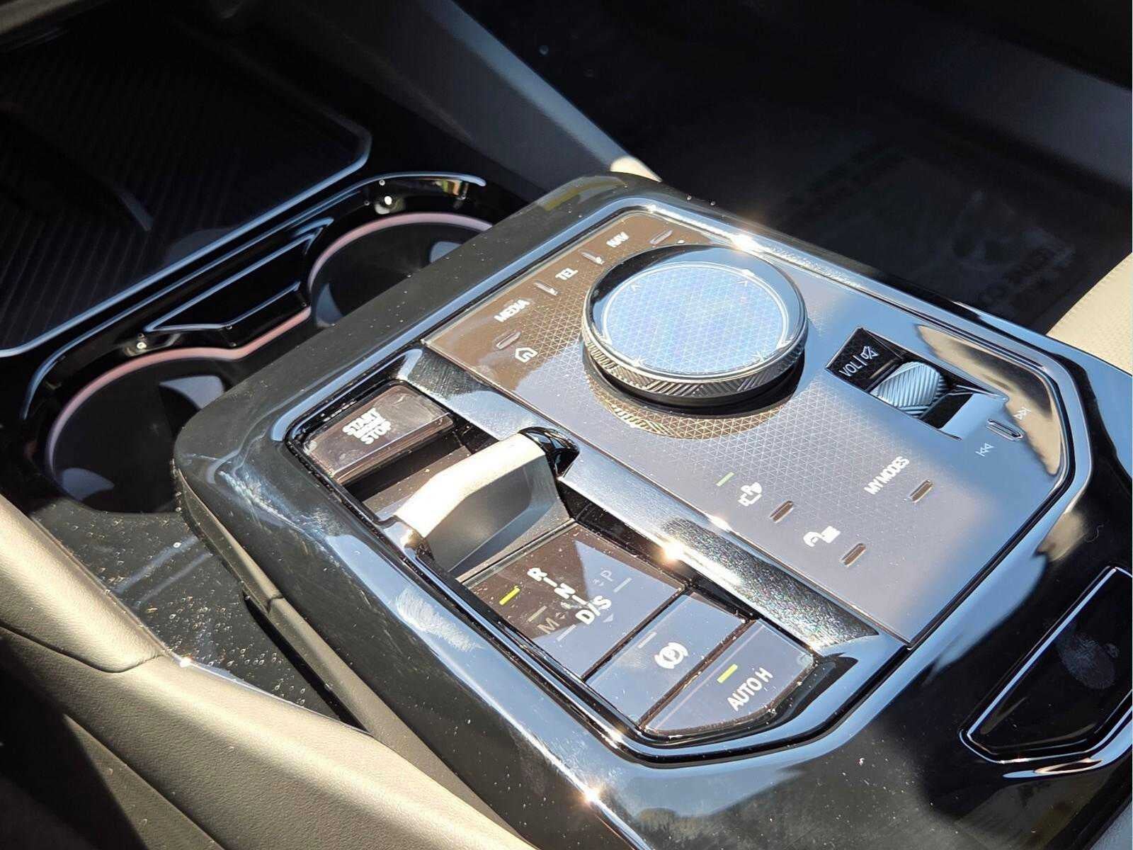 2026 BMW 530i xDrive 530i xDrive