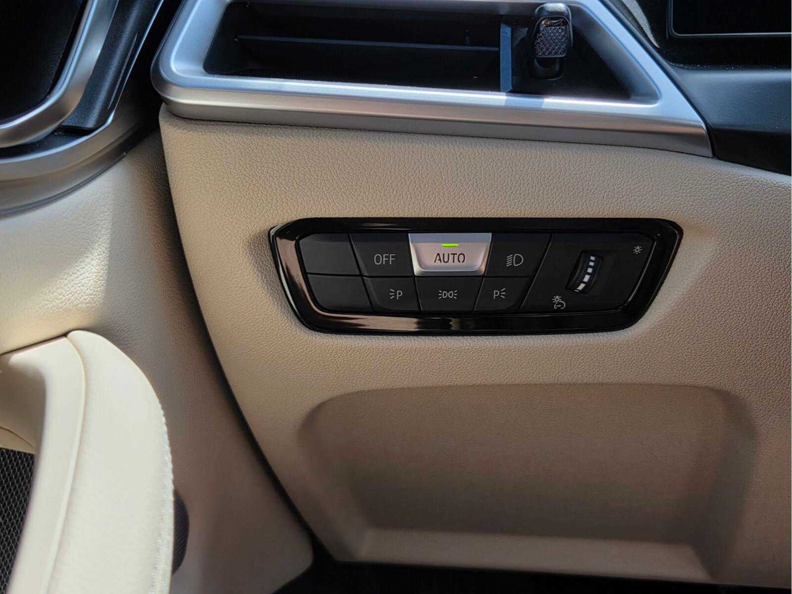 2026 BMW M440i M440i