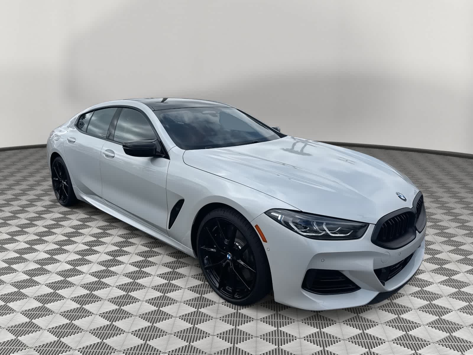 2026 BMW M850i xDrive M850i