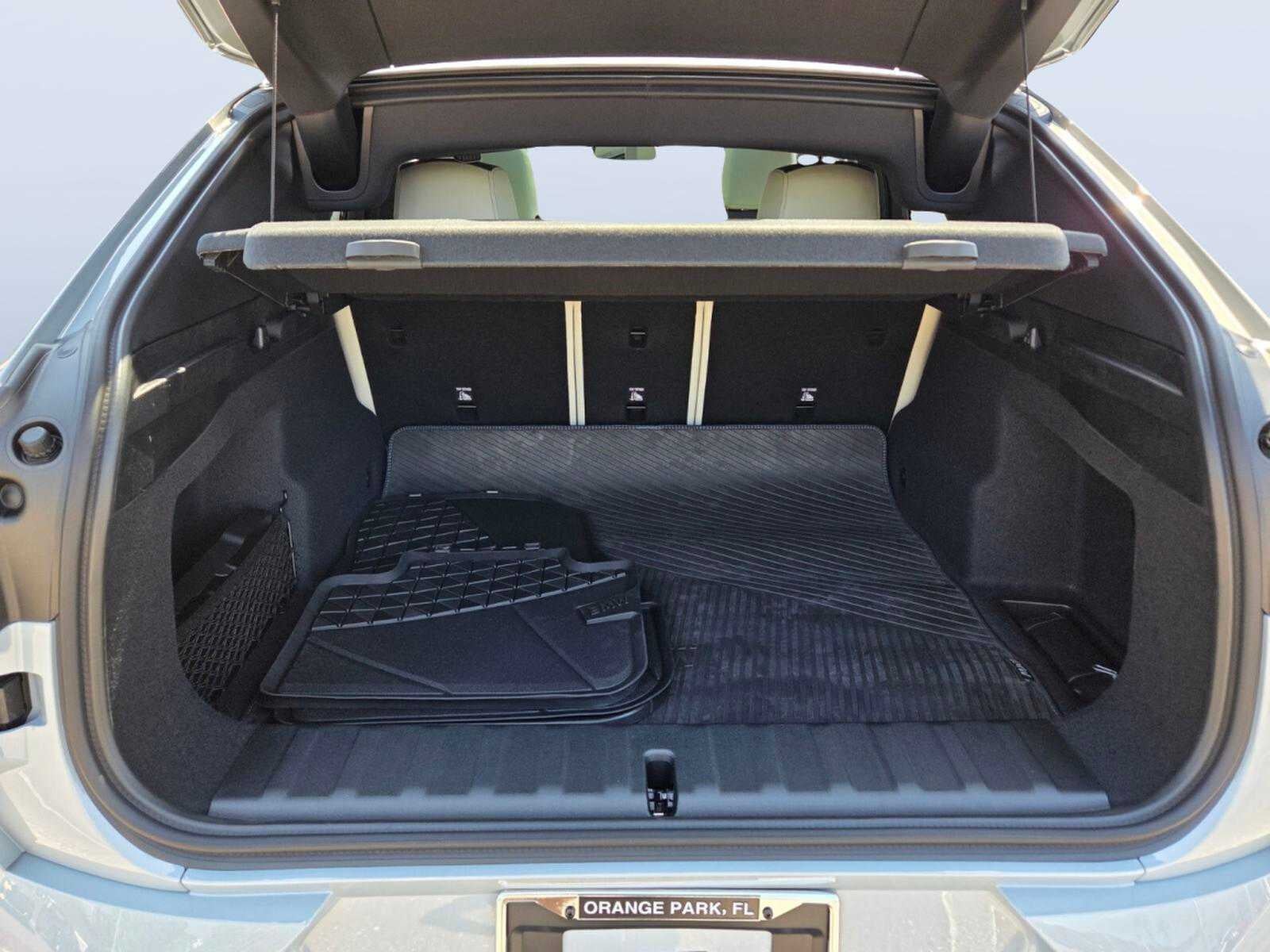 2026 BMW X2 xDrive28i xDrive28i