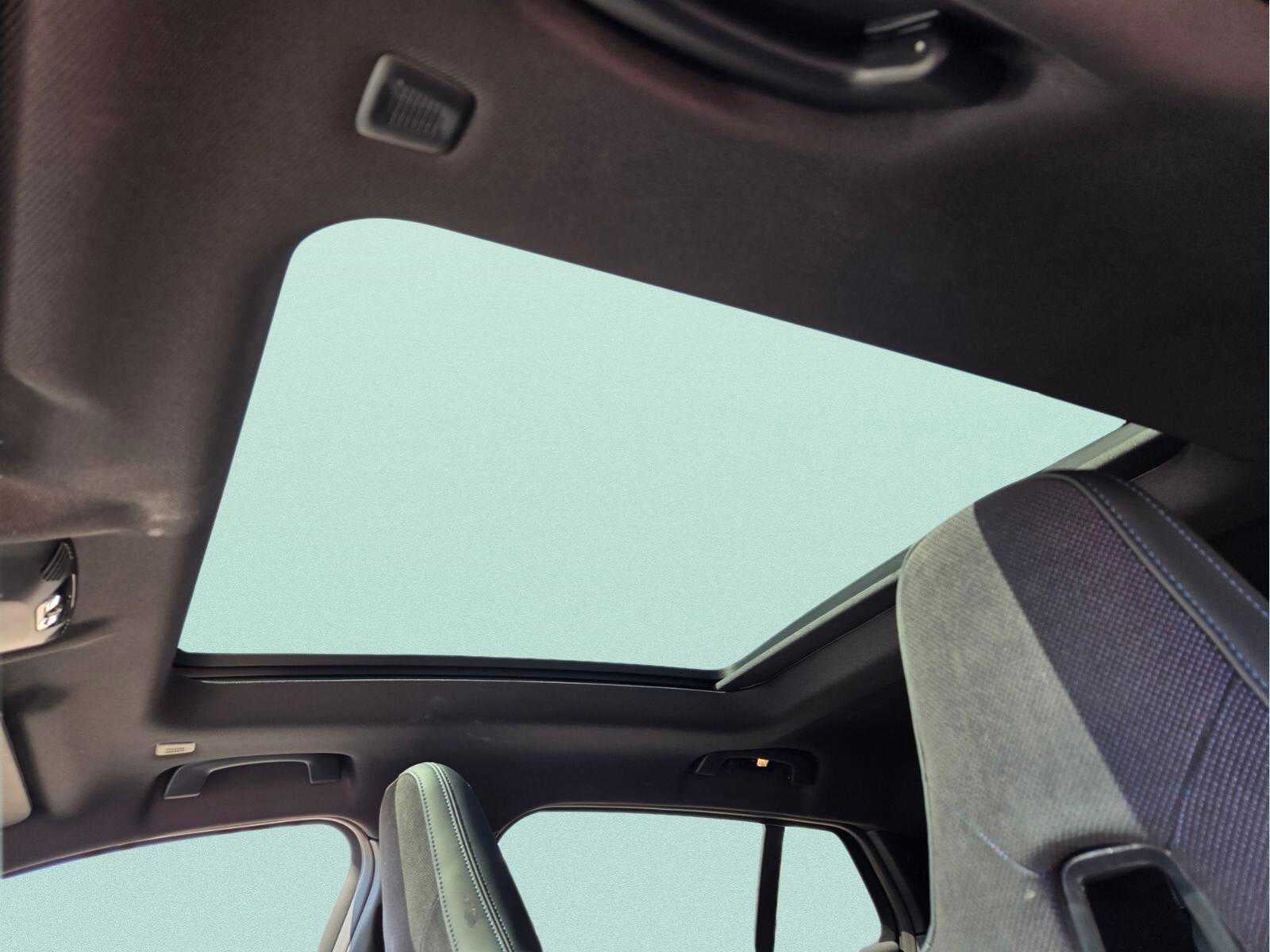 2025 BMW X2 M35i M35i