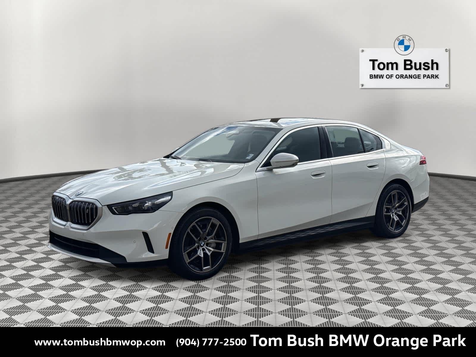 2025 BMW i5 eDrive40