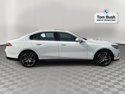 2025 BMW i5 eDrive40