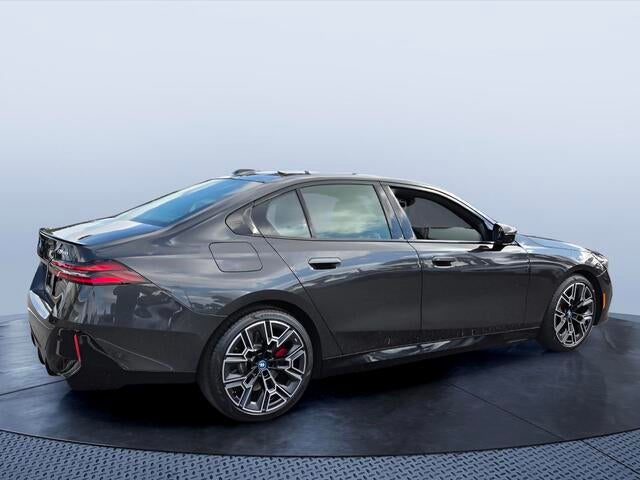 2024 BMW i5 M60