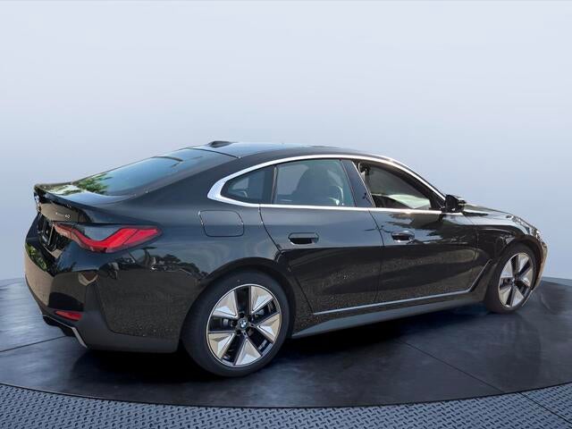 2026 BMW i4 xDrive40 xDrive40
