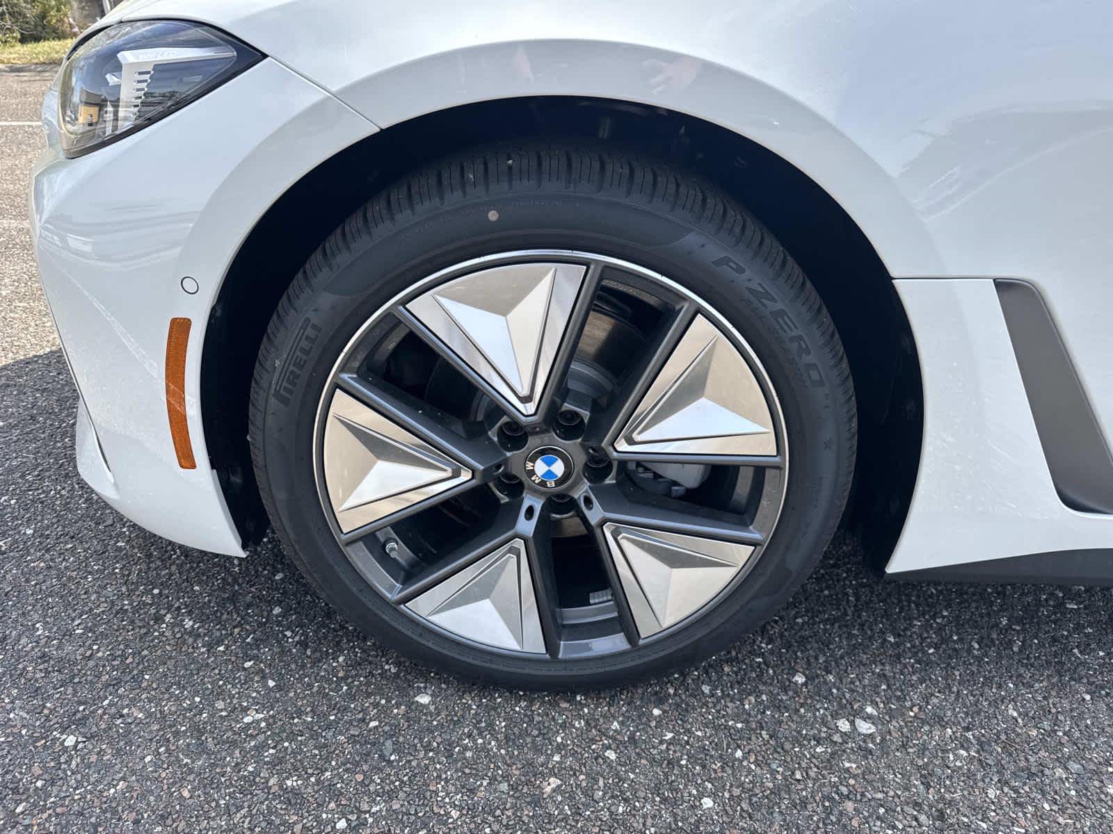 2026 BMW i4 eDrive40