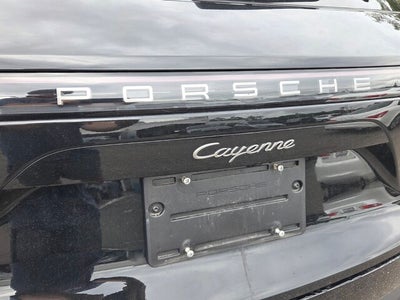 2023 Porsche Cayenne Platinum Edition