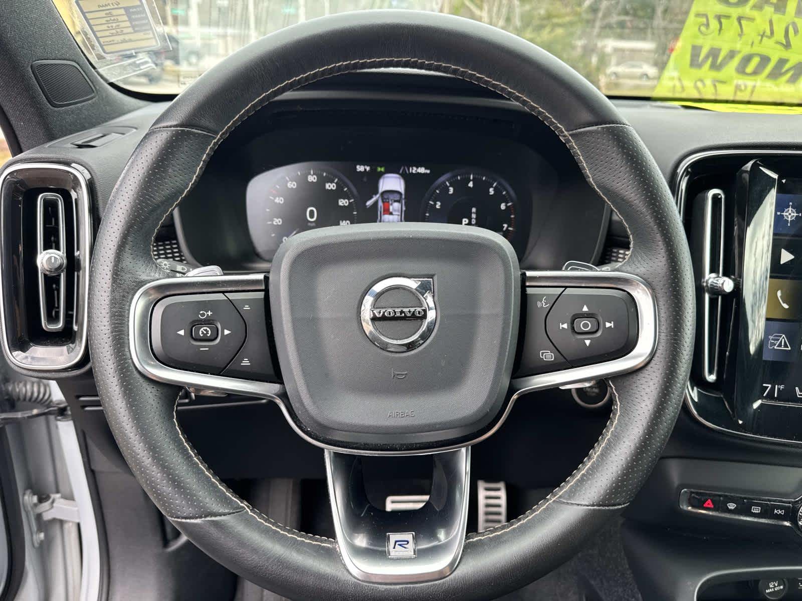 2020 Volvo XC40 R-Design