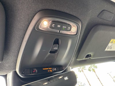 2020 Volvo XC40 R-Design