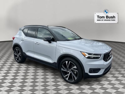 2020 Volvo XC40 R-Design