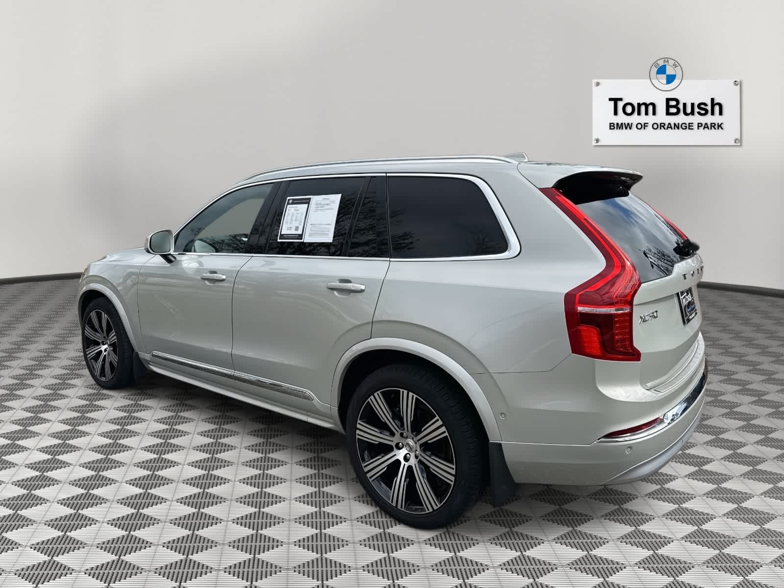 2022 Volvo XC90 Inscription