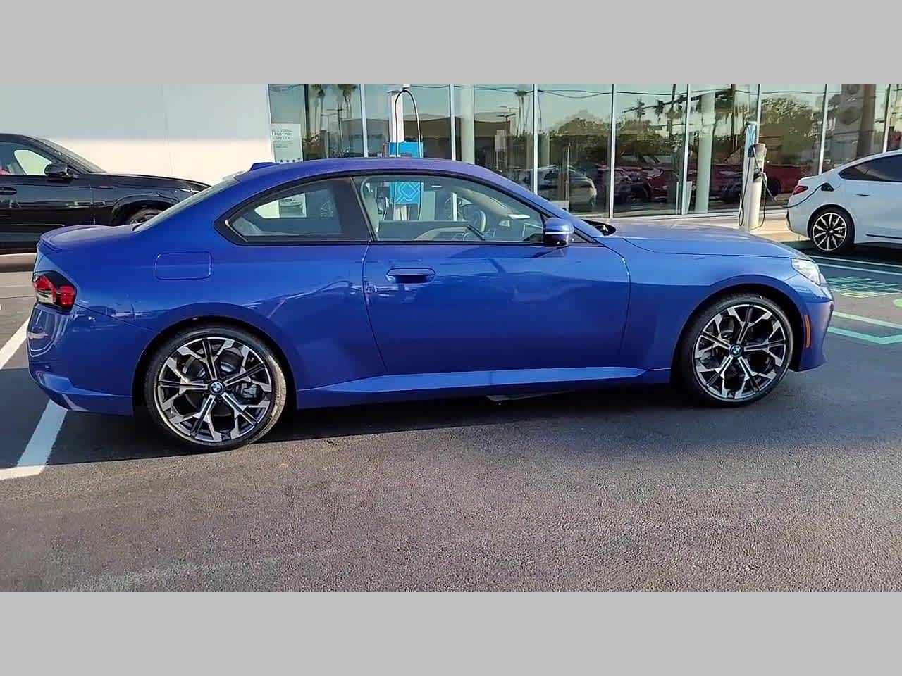 2025 BMW 2 Series 230i xDrive