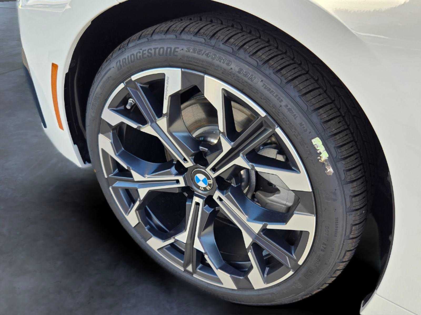 2026 BMW 230i xDrive 230i xDrive