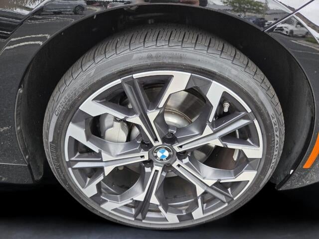 2025 BMW 330i 330i