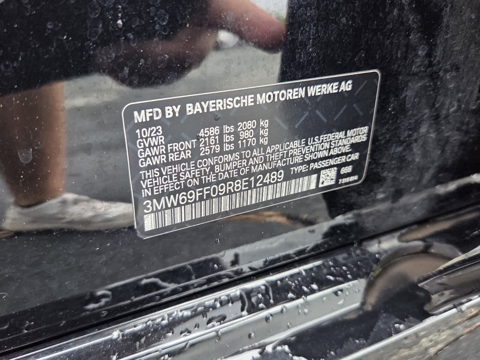 2024 BMW 330i 330i
