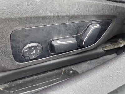 2024 BMW 330i 330i