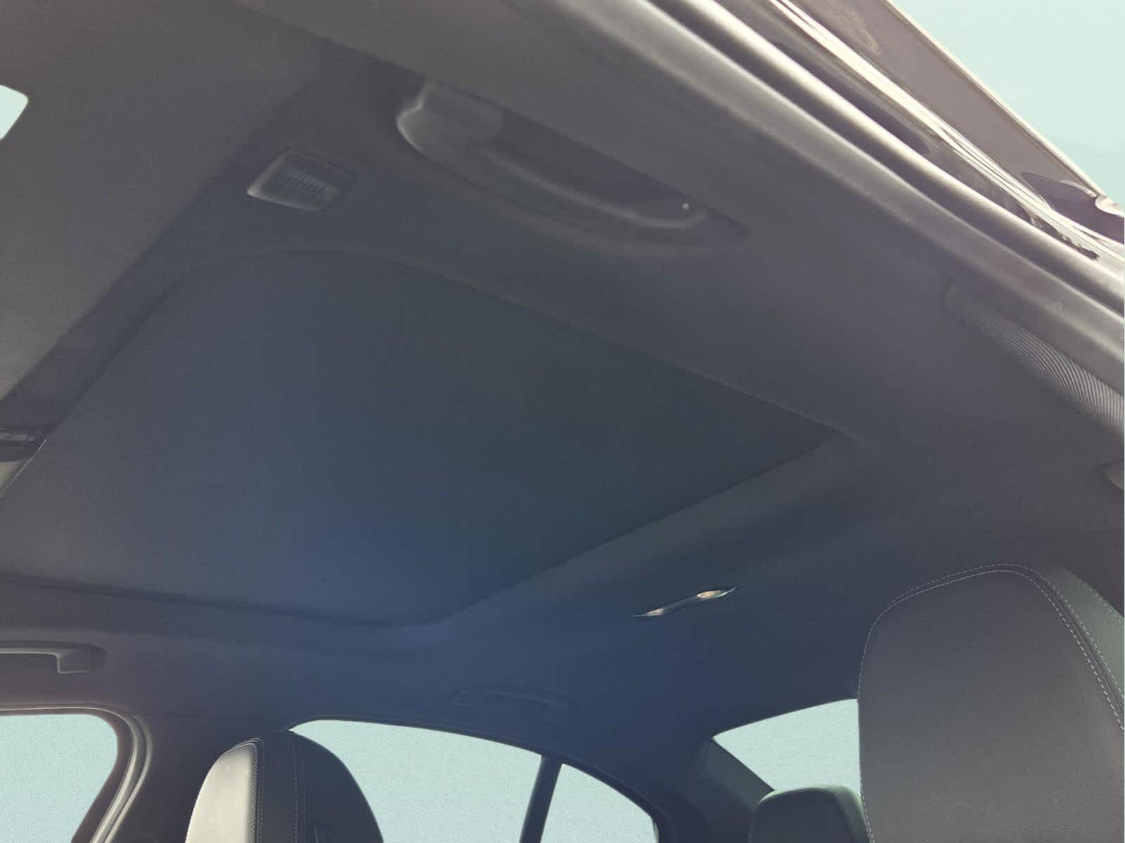2024 BMW 330i 330i