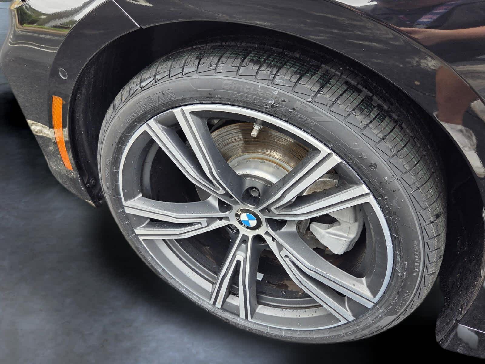 2024 BMW 330i 330i