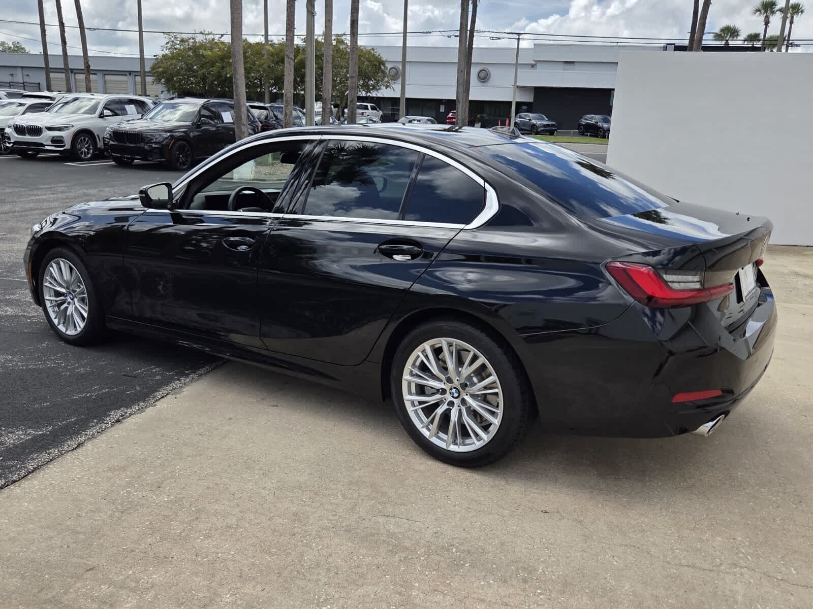 2024 BMW 330i 330i