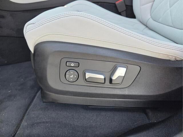 2026 BMW X5 sDrive40i sDrive40i