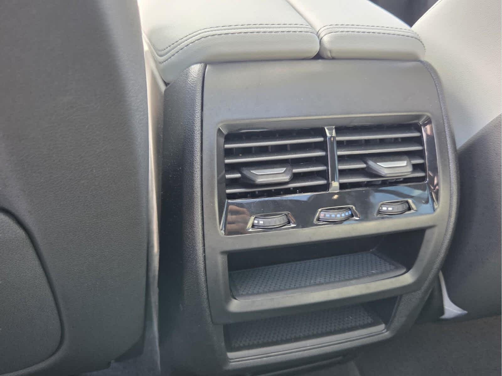 2026 BMW X5 sDrive40i sDrive40i