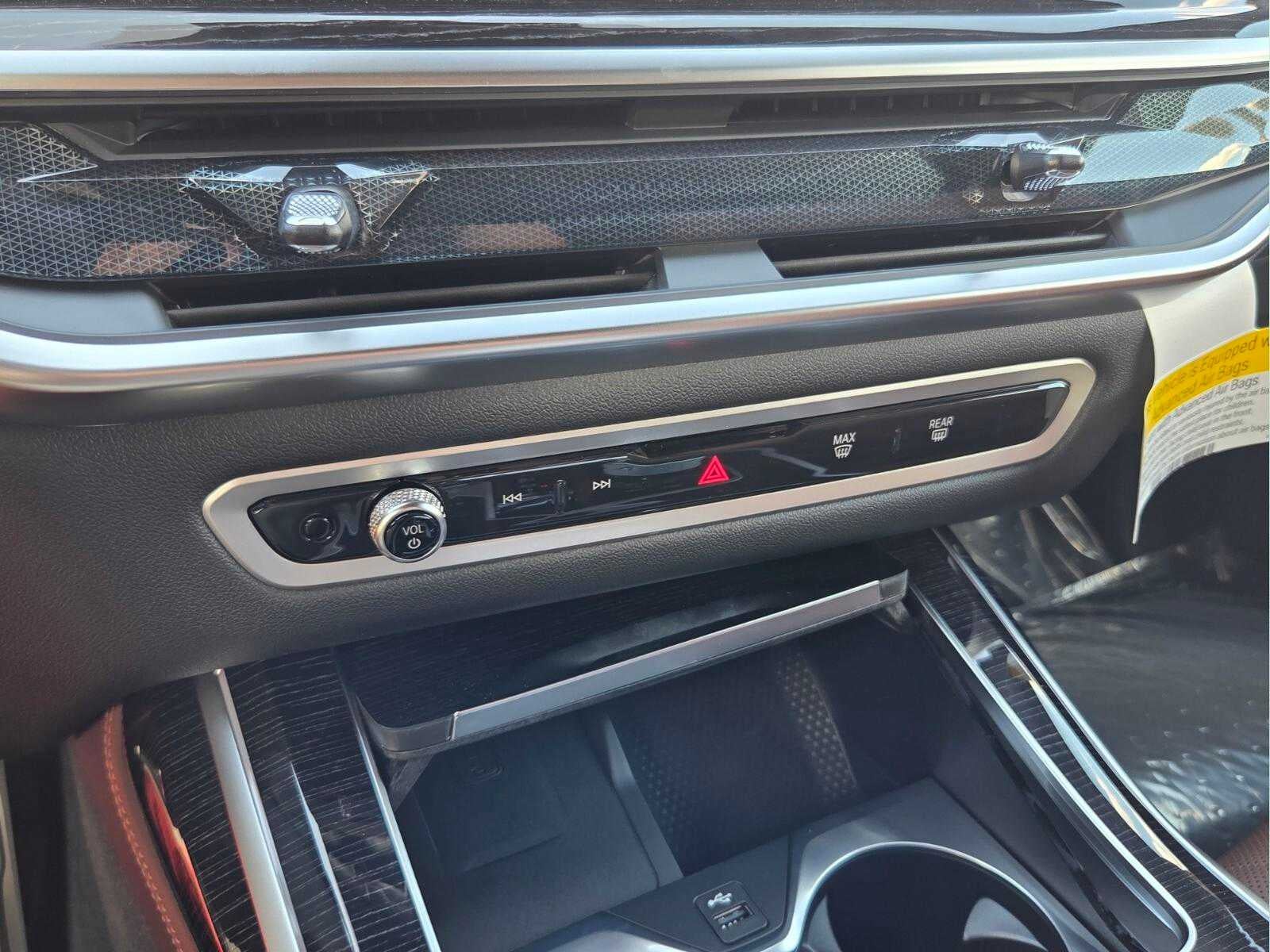 2027 BMW X7 xDrive40i xDrive40i