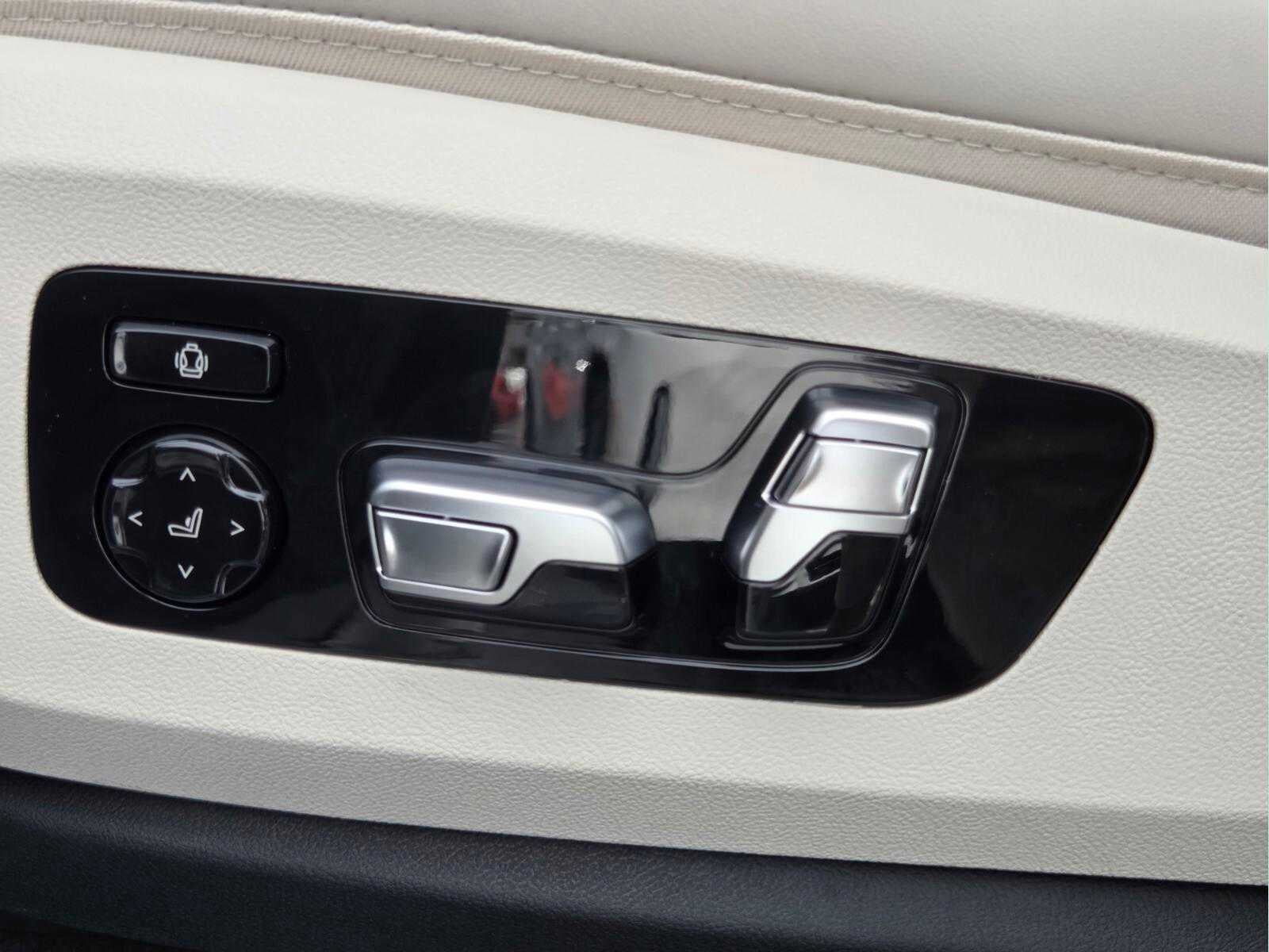 2027 BMW X7 xDrive40i xDrive40i