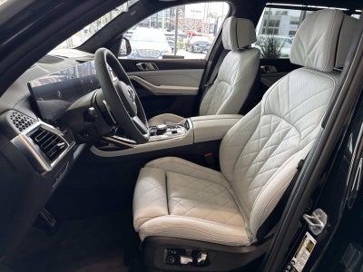 2026 BMW X7 xDrive40i xDrive40i
