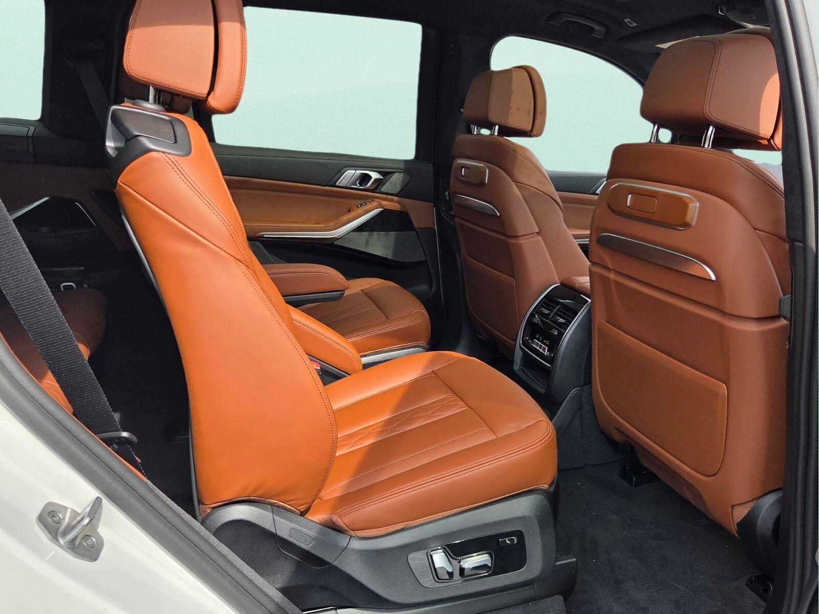 2027 BMW X7 xDrive40i xDrive40i