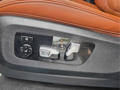 2027 BMW X7 xDrive40i xDrive40i