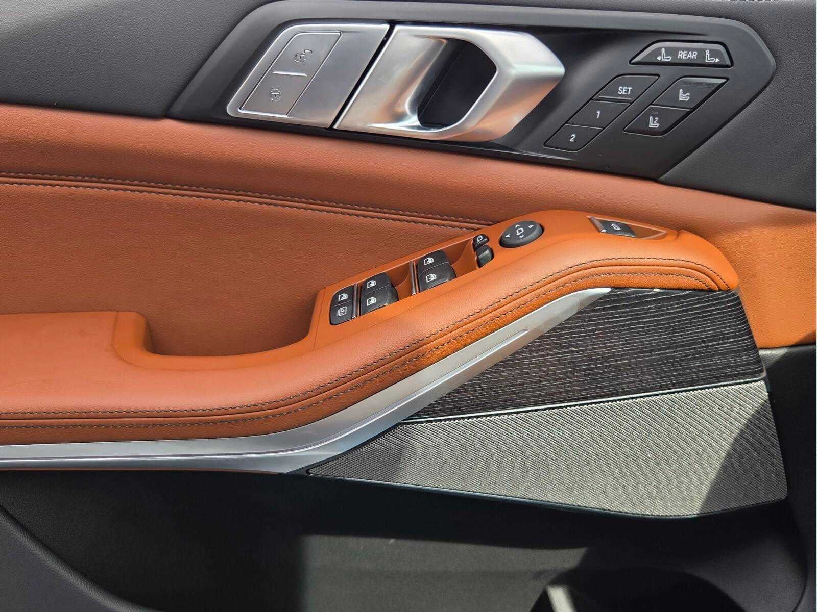 2027 BMW X7 xDrive40i xDrive40i