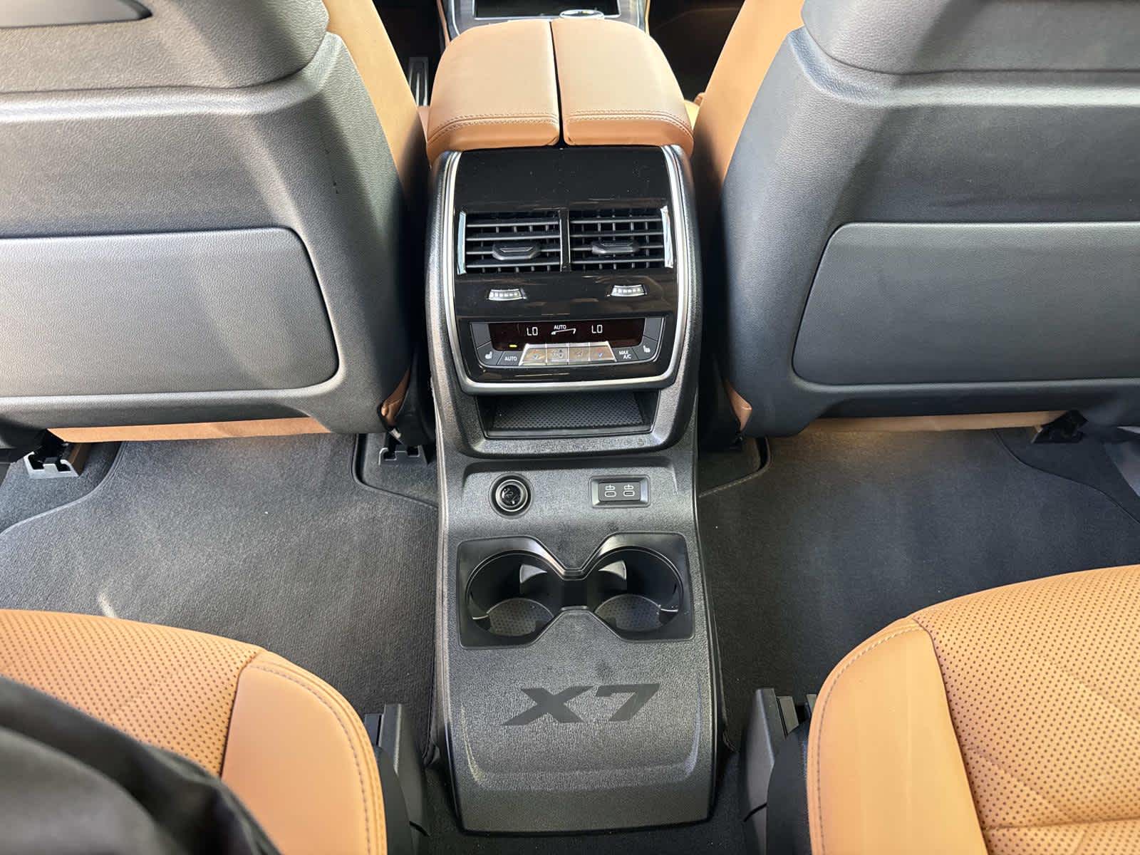 2026 BMW X7 xDrive40i xDrive40i