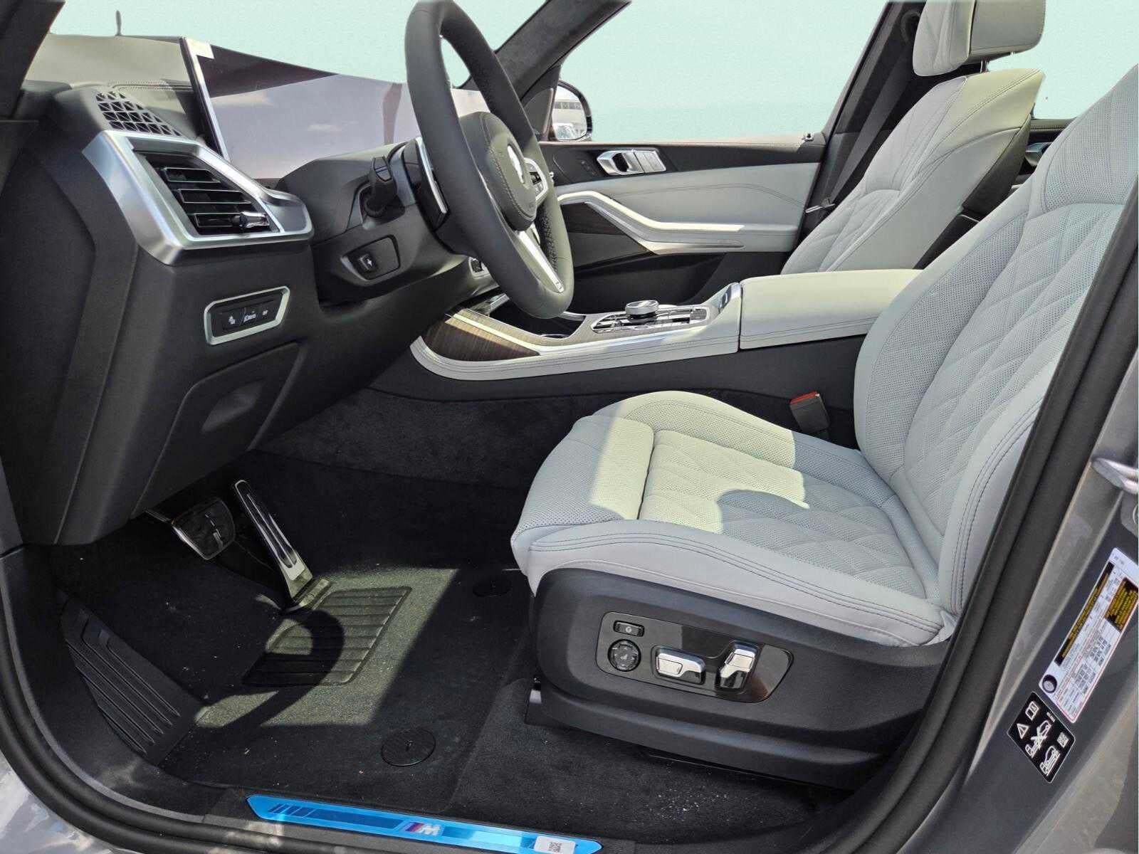 2027 BMW X7 xDrive40i xDrive40i
