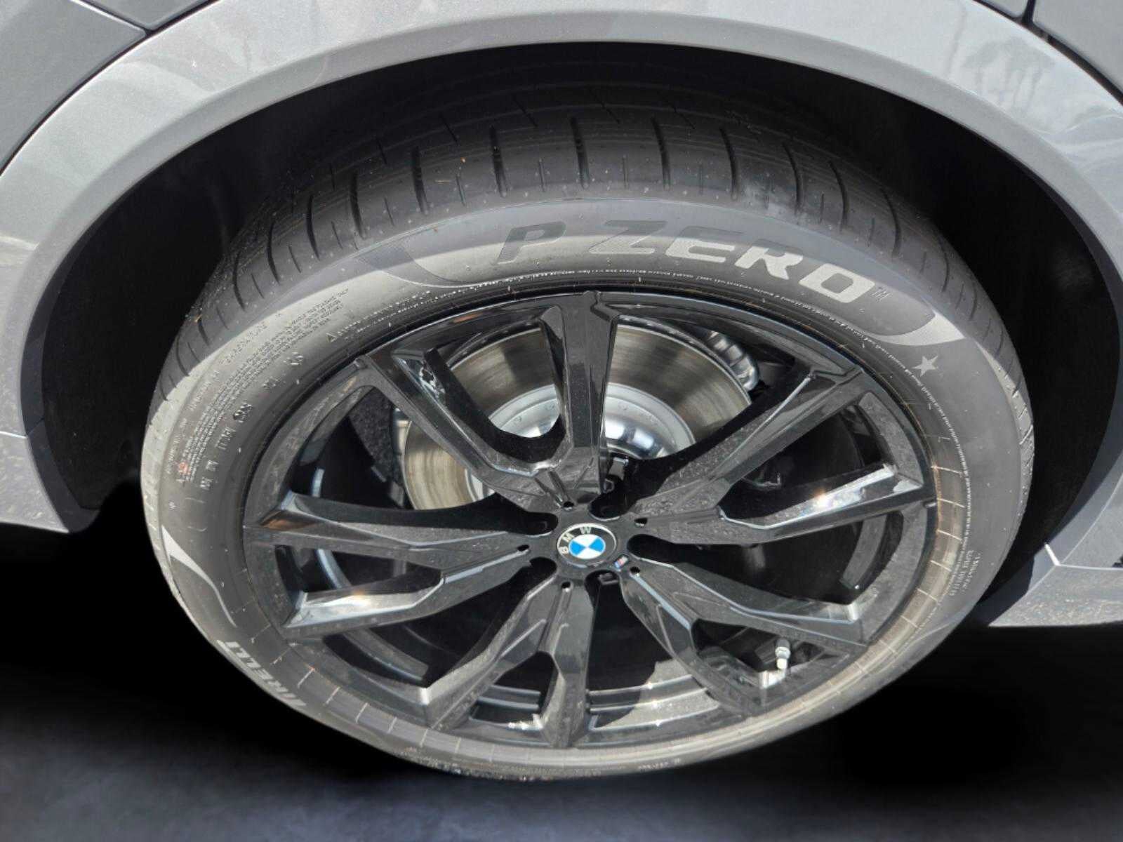 2027 BMW X7 xDrive40i xDrive40i