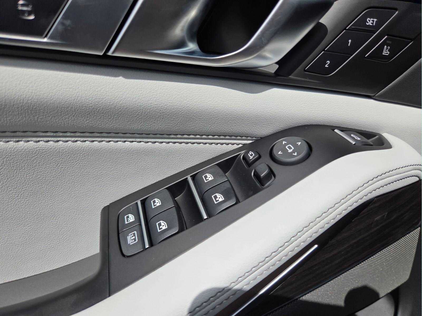 2027 BMW X7 xDrive40i xDrive40i