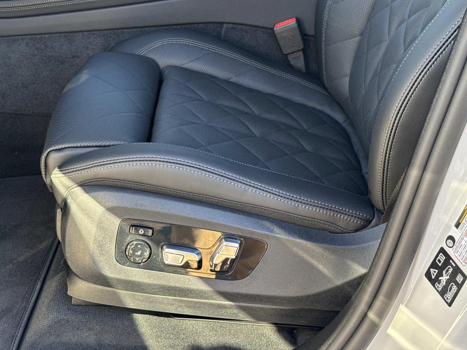 2026 BMW X7 xDrive40i xDrive40i