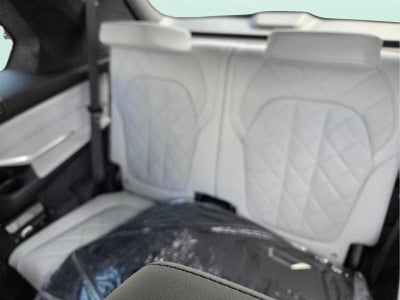 2026 BMW X7 xDrive40i xDrive40i