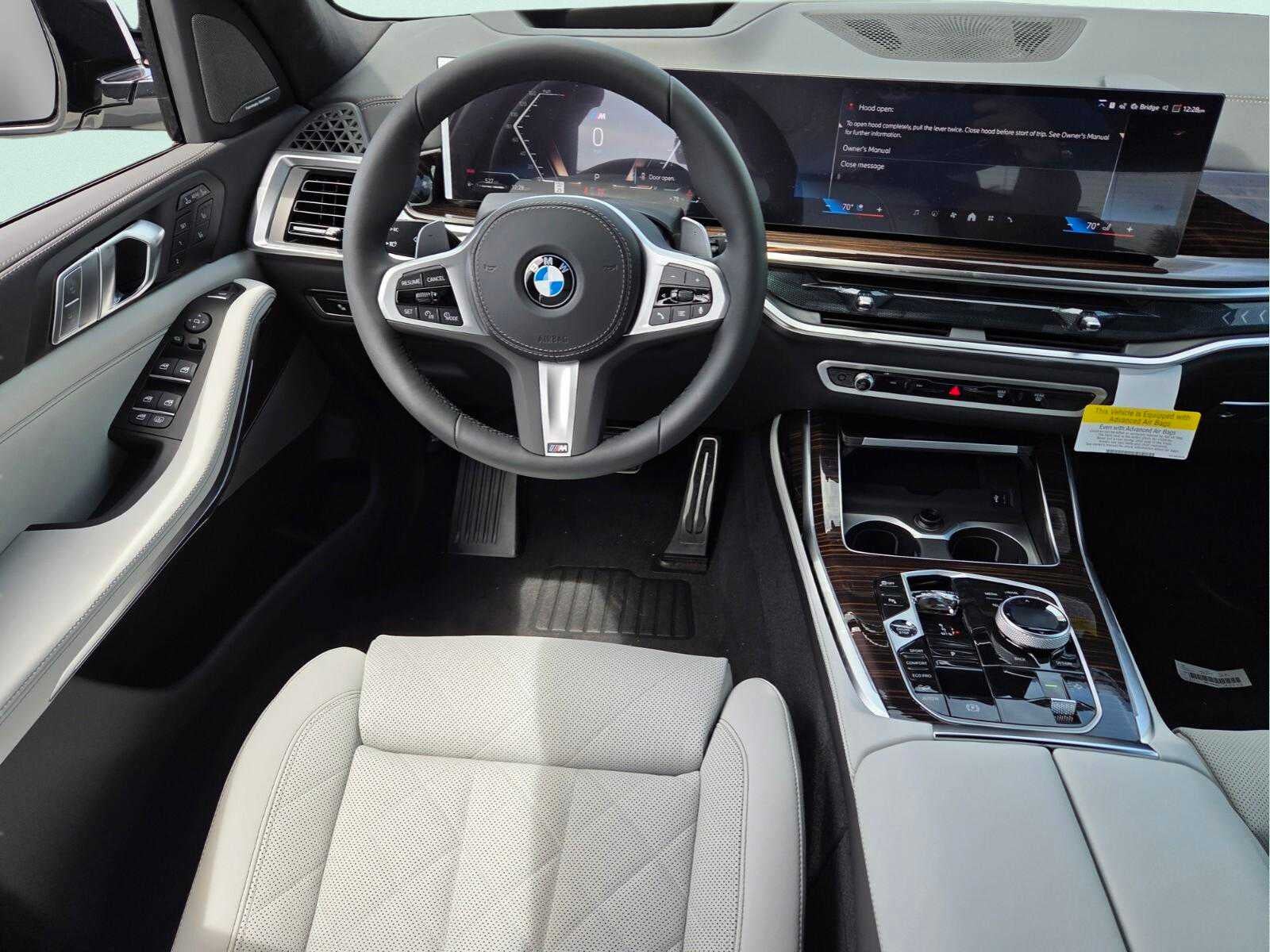 2026 BMW X7 xDrive40i xDrive40i