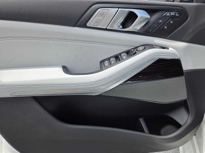 2026 BMW X7 xDrive40i xDrive40i