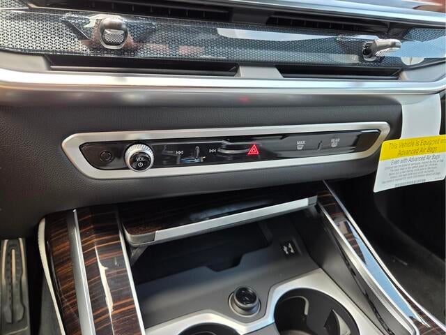 2026 BMW X7 xDrive40i xDrive40i