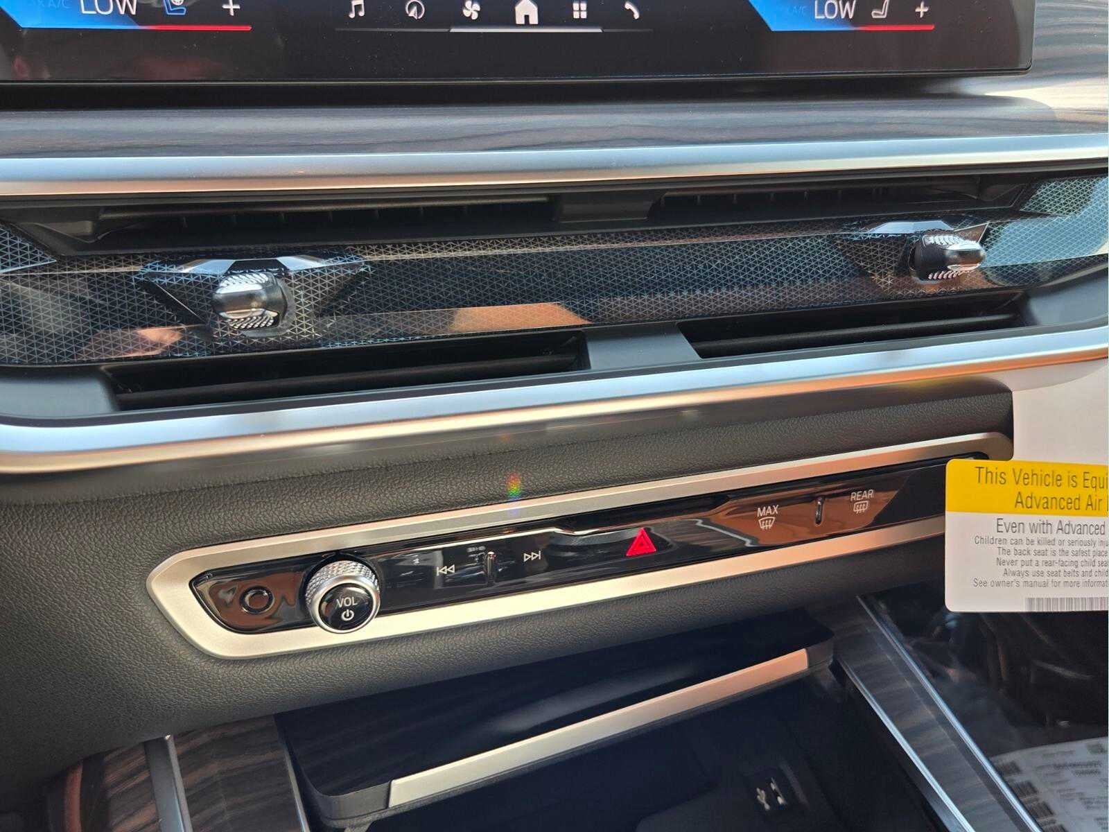 2027 BMW X7 xDrive40i xDrive40i