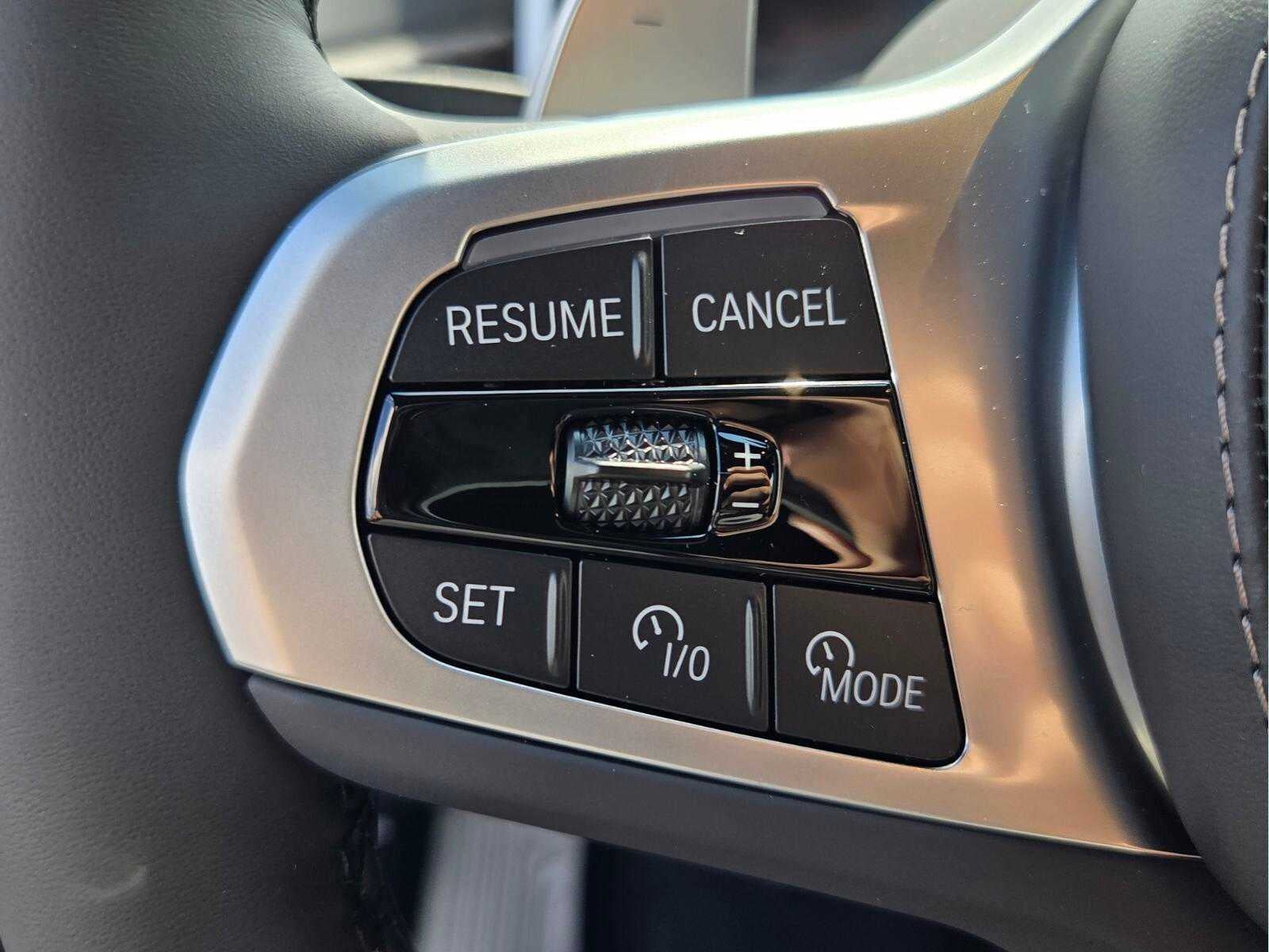 2027 BMW X7 xDrive40i xDrive40i