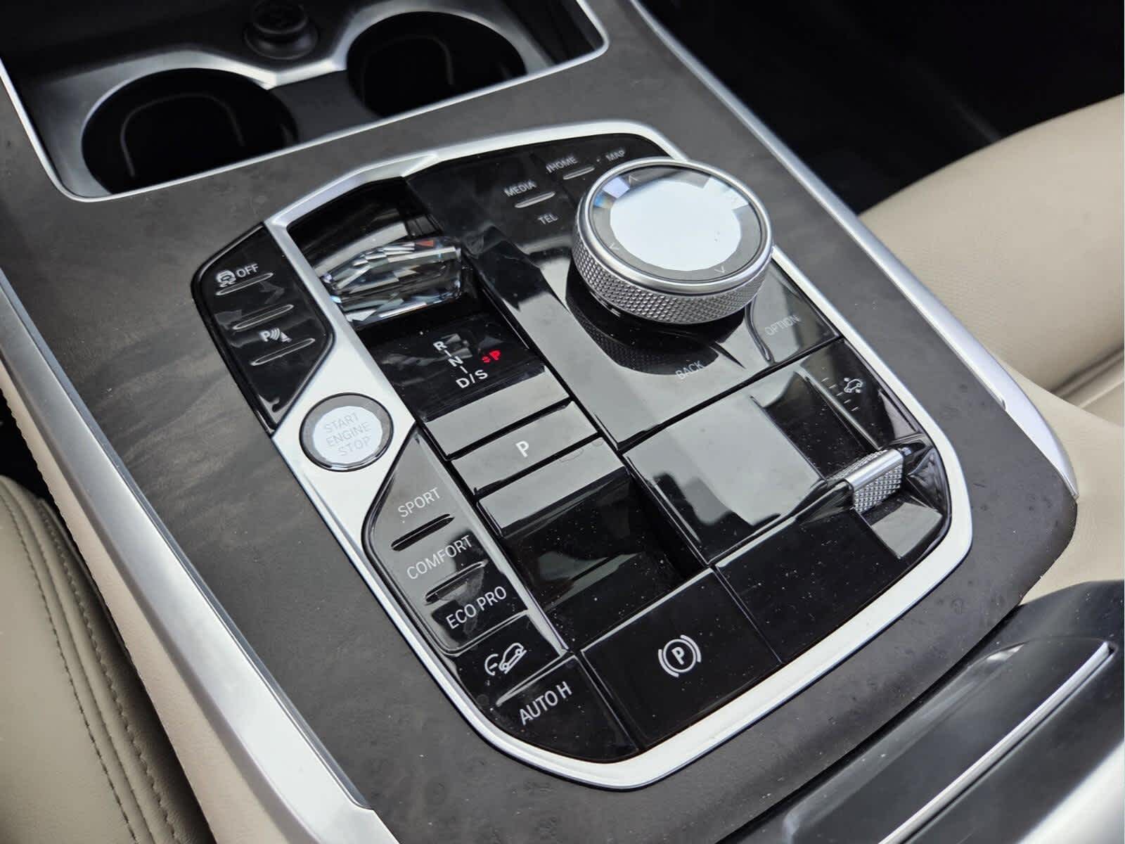 2026 BMW X7 xDrive40i xDrive40i