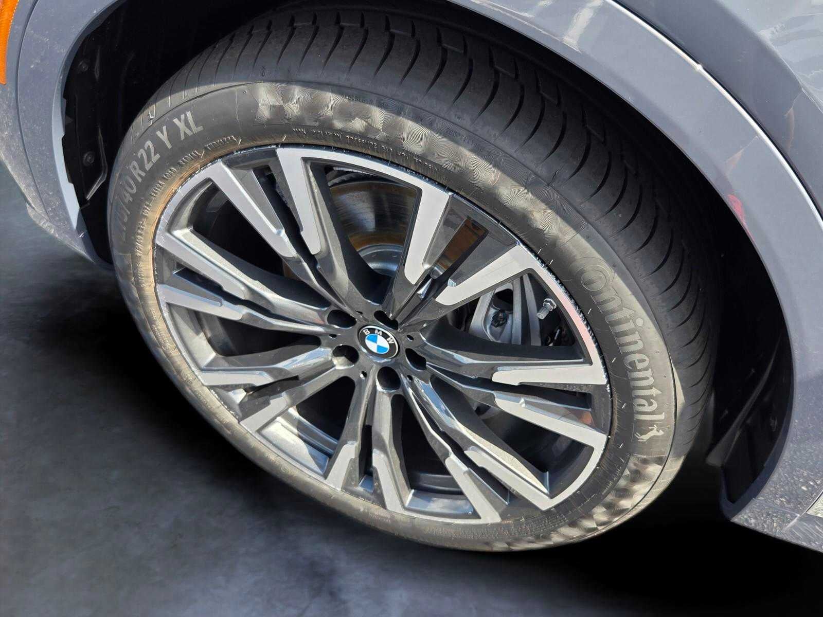 2027 BMW X7 xDrive40i xDrive40i