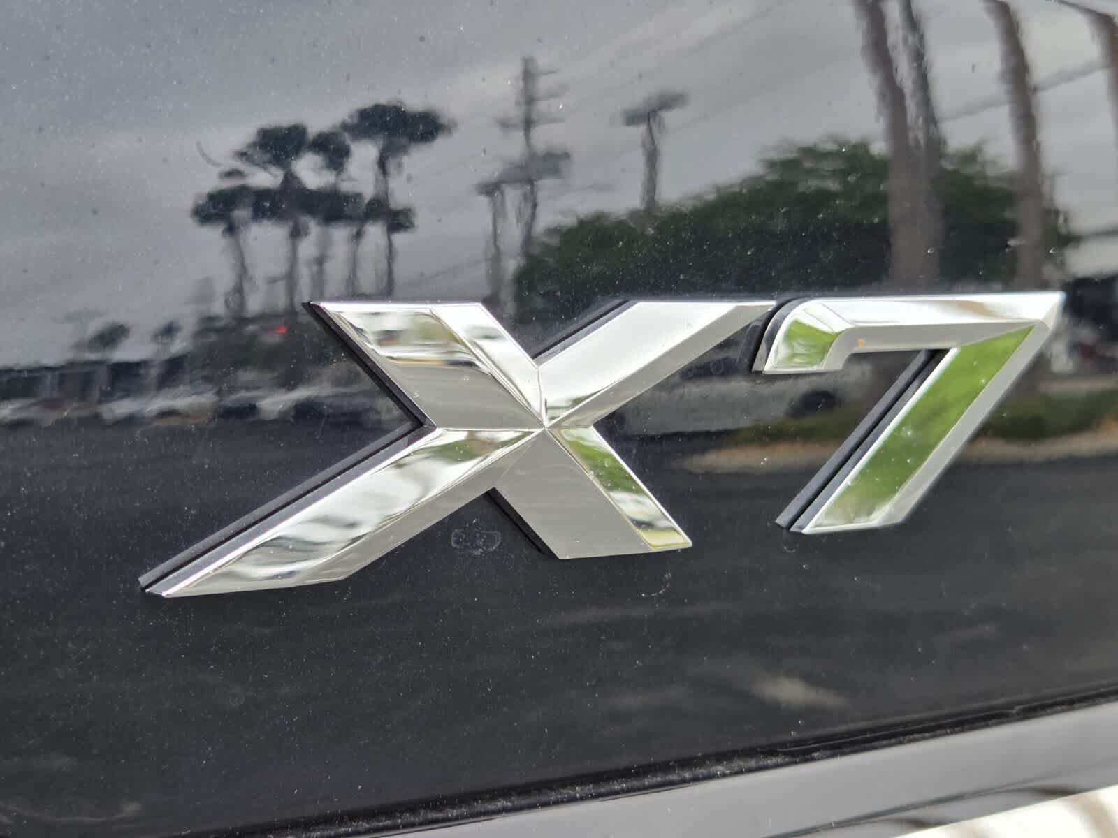 2026 BMW X7 xDrive40i xDrive40i