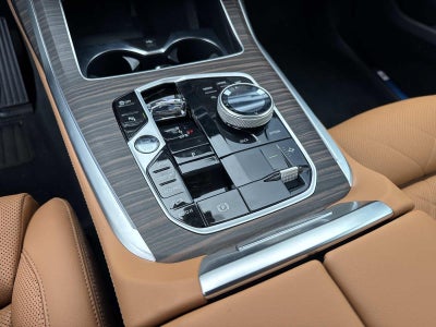 2026 BMW X7 xDrive40i xDrive40i